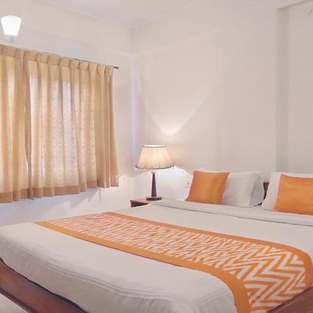 Oyo 6110 Thalassa Suites Bangalore Exterior foto
